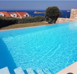 9 Bedroom Villa with Pool and Sea Views in Cavtat, sleeps 18